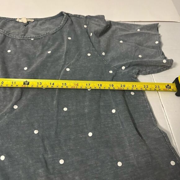 Easel Gray Polka Dot Women's Top - Picture 3 of 5